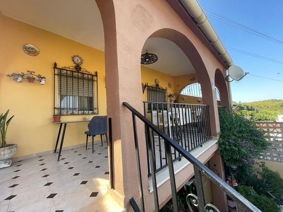 Foto 2 de Piso en venta en calle Quesa de 6 habitaciones con terraza y piscina