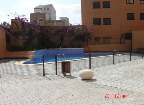 Foto 2 de Pis en venda a calle San Juan de Ribera de 2 habitacions amb piscina i garatge