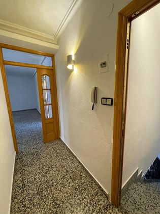 Foto 2 de Pis en lloguer a calle De Sant Agustí de 2 habitacions amb terrassa i mobles