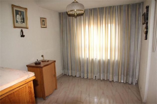 Foto 2 de Pis en venda a Garrido Norte - Chinchibarra de 4 habitacions amb terrassa i balcó