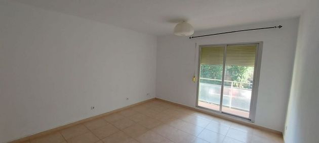 Foto 2 de Venta de piso en Fontarrón de 3 habitaciones con terraza y calefacción