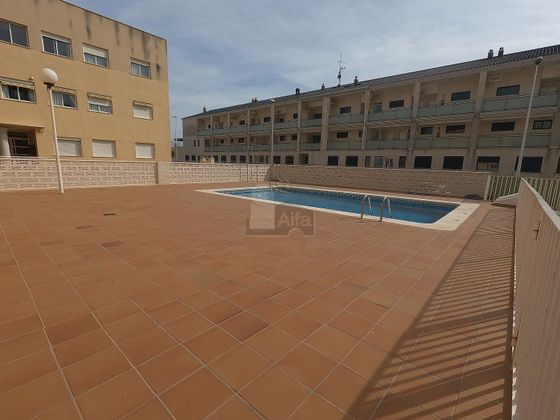 Foto 1 de Alquiler de piso en calle Arbocer de 3 habitaciones con terraza y piscina