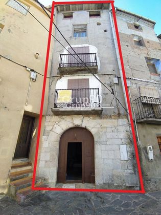 Foto 1 de Casa en venta en Camporrélls de 4 habitaciones con balcón y calefacción