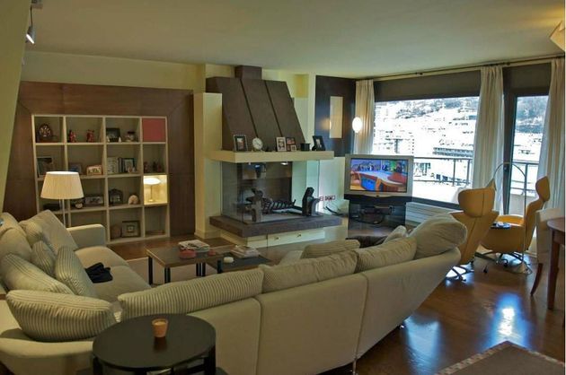 Foto 1 de Dúplex en venta en Andorra la Vella de 4 habitaciones con terraza y balcón