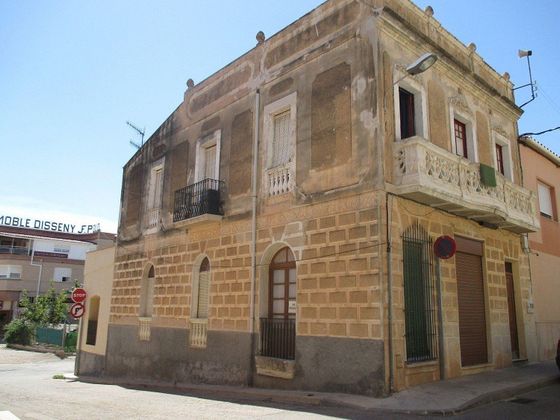 Foto 1 de Venta de chalet en Santa Bàrbara de 5 habitaciones con terraza y balcón
