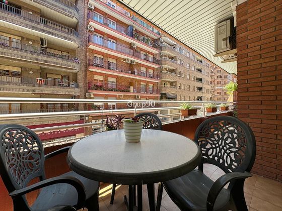 Foto 1 de Pis en venda a Príncep de Viana - Clot -Xalets Humbert Torres de 4 habitacions amb terrassa i balcó