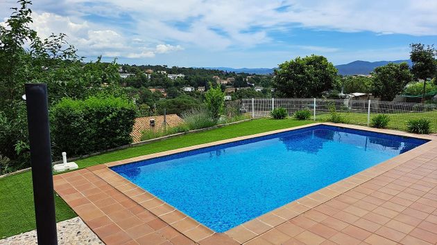 Foto 1 de Xalet en venda a Riells i Viabrea de 4 habitacions amb terrassa i piscina