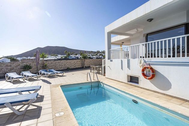 Foto 2 de Casa en venta en Playa Blanca de 4 habitaciones con terraza y piscina
