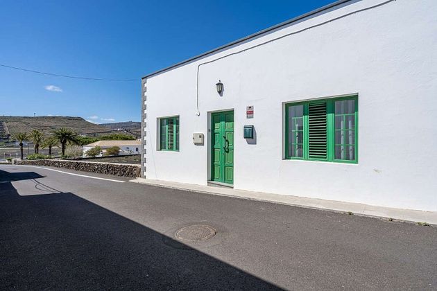 Foto 2 de Casa en venda a Máguez de 6 habitacions amb terrassa i garatge