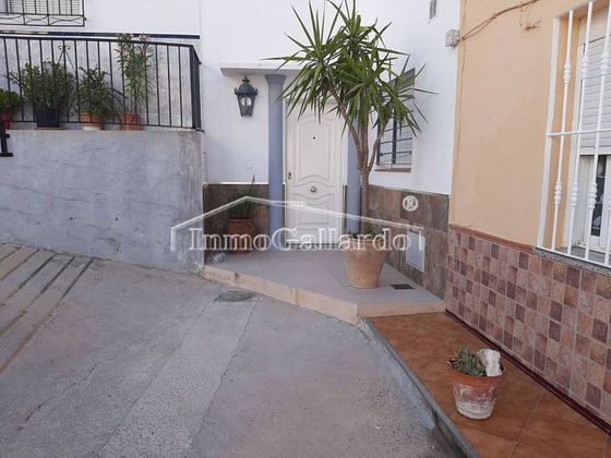 Foto 1 de Casa adossada en venda a Norte - Barrio del Pilar - El Reñidero de 3 habitacions amb terrassa