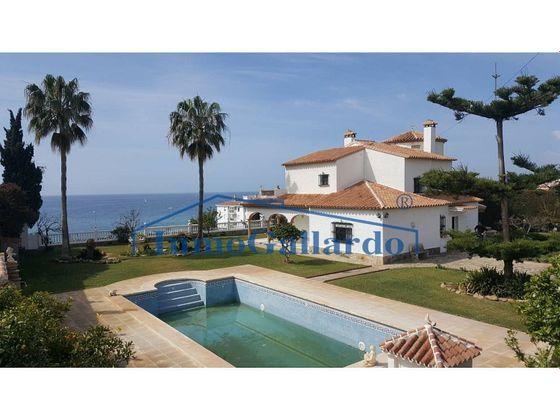 Foto 1 de Casa en venda a Mezquitilla de 4 habitacions amb terrassa i piscina