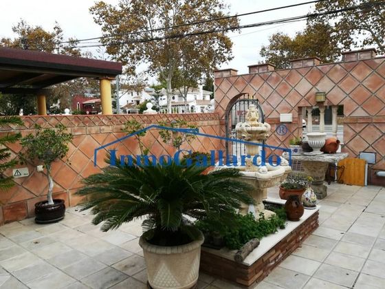 Foto 1 de Casa en venda a Camino Viejo de Málaga de 4 habitacions amb terrassa i jardí