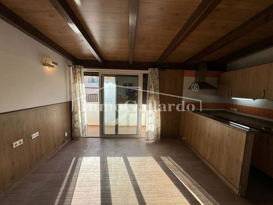 Foto 2 de Venta de ático en Girón - Las Delicias - Tabacalera de 1 habitación con terraza y ascensor