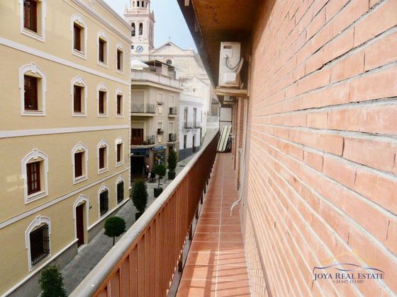 Foto 2 de Piso en venta en calle Jesús Nazareno de 3 habitaciones con terraza y balcón