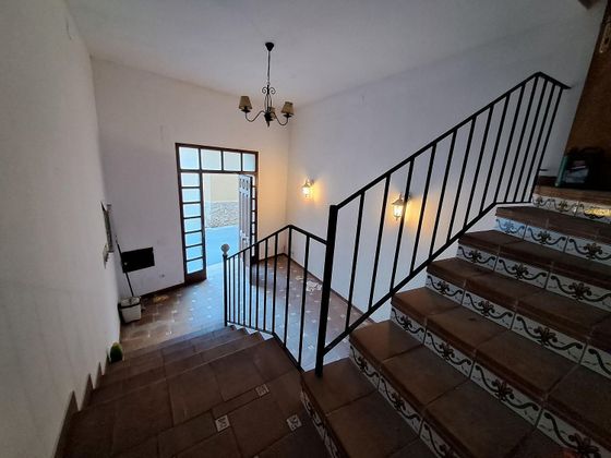 Foto 2 de Casa adossada en venda a Móra d´Ebre de 4 habitacions amb terrassa i balcó