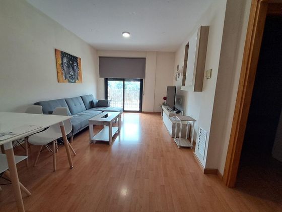 Foto 1 de Alquiler de piso en Vinebre de 2 habitaciones con terraza y muebles