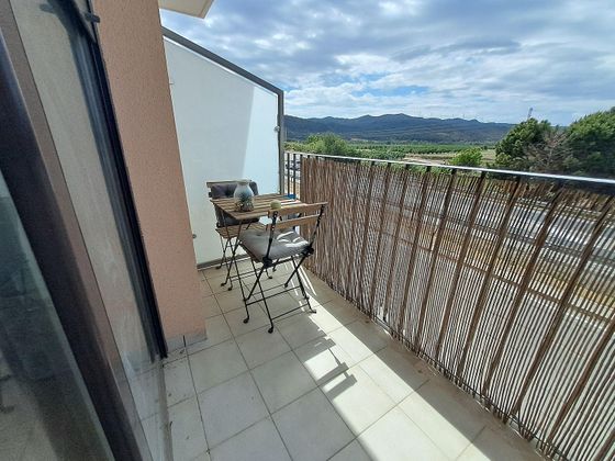 Foto 2 de Pis en lloguer a Vinebre de 2 habitacions amb terrassa i mobles