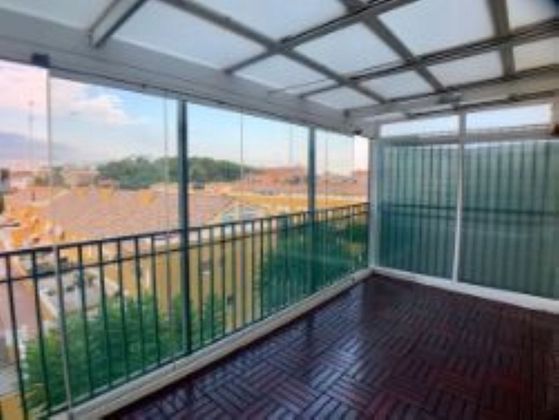 Foto 1 de Dúplex en lloguer a Centro - Bétera de 3 habitacions amb terrassa i piscina