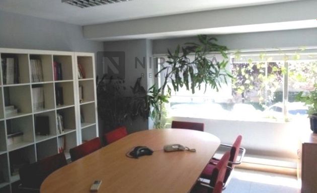 Foto 1 de Oficina en alquiler en Tres Olivos - Valverde con aire acondicionado