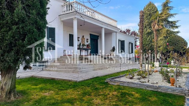 Foto 2 de Xalet en venda a Illescas de 8 habitacions amb terrassa i piscina