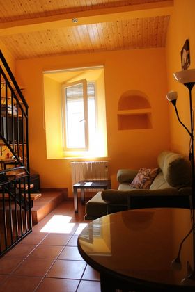 Foto 2 de Piso en venta en Ciudad Monumental de 1 habitación con muebles y calefacción
