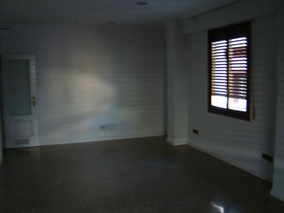 Foto 2 de Oficina en lloguer a Arenal amb garatge