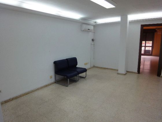 Foto 2 de Alquiler de oficina en Arenal de 90 m²