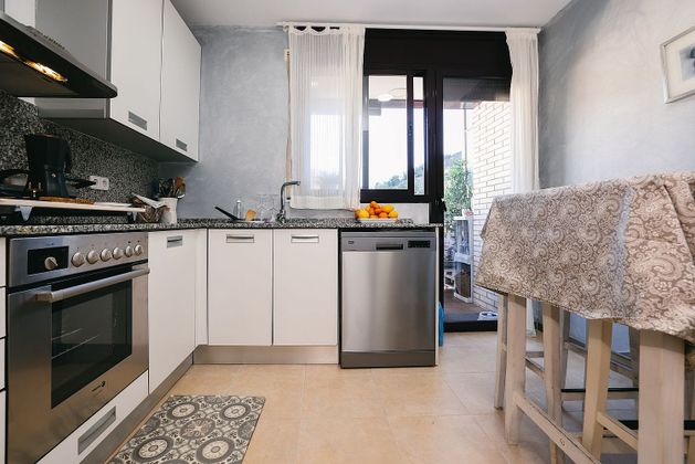 Foto 2 de Dúplex en venda a Sant Climent de Llobregat de 4 habitacions amb terrassa i garatge