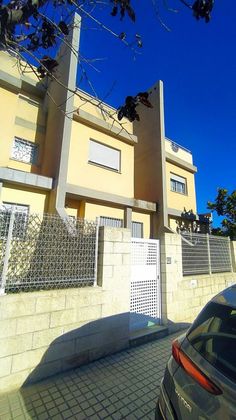 Foto 1 de Venta de casa en Bellreguard de 3 habitaciones con terraza y garaje
