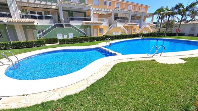 Foto 2 de Venta de casa en Urbanizaciones- Santa Ana- Las Estrellas de 3 habitaciones con terraza y piscina