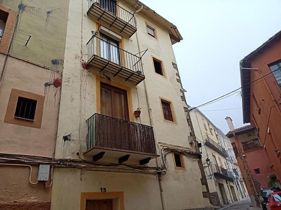 Foto 1 de Venta de piso en Berga de 3 habitaciones con balcón