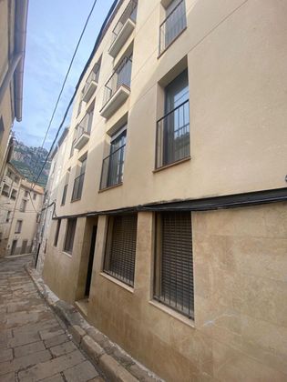 Foto 1 de Venta de piso en Monistrol de Montserrat de 3 habitaciones con ascensor