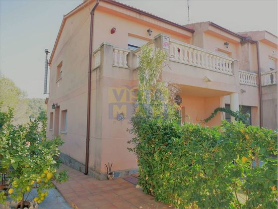 Foto 2 de Casa en venda a Mas Trader-Corral D’En Tort-Corral D’En Cona de 4 habitacions amb terrassa i piscina