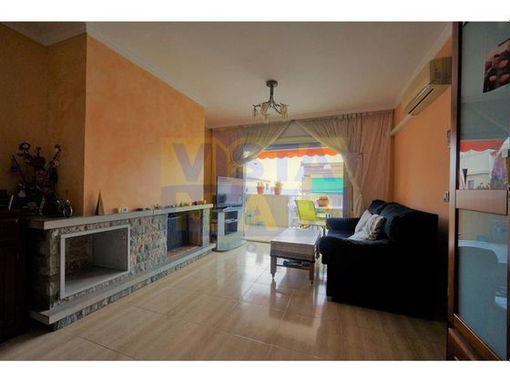 Foto 2 de Piso en venta en Bardají-Molí de Baix de 3 habitaciones con terraza y garaje
