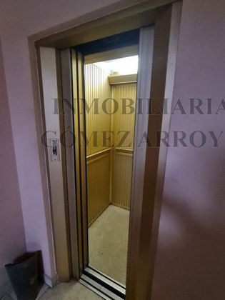 Foto 2 de Piso en venta en calle De la Mujer Palentina de 3 habitaciones con calefacción y ascensor