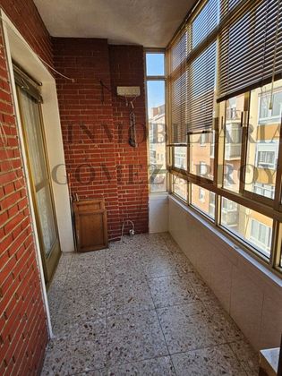 Foto 1 de Pis en venda a calle Lope de Vega de 3 habitacions amb terrassa i balcó