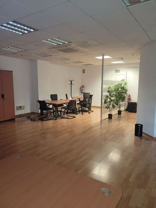 Foto 1 de Oficina en alquiler en avenida De la Constitución de 190 m²