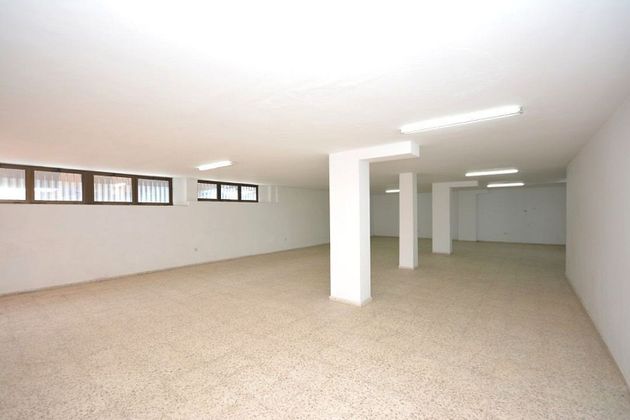Foto 2 de Local en venda a Longuera-Toscal de 214 m²