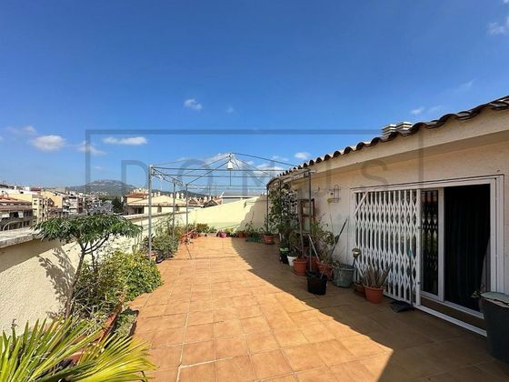 Foto 1 de Venta de dúplex en Les Arenes - La Grípia  Can Montllor de 5 habitaciones con terraza y aire acondicionado