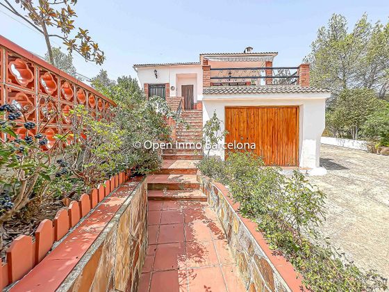 Foto 2 de Xalet en venda a calle Lledoners de 4 habitacions amb terrassa i piscina