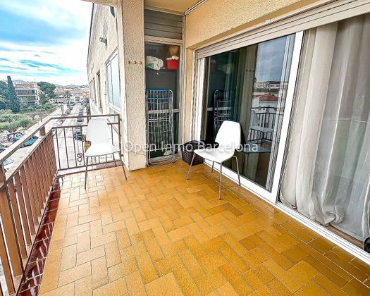 Foto 1 de Ático en venta en calle Joan Maragall de 4 habitaciones con terraza y balcón