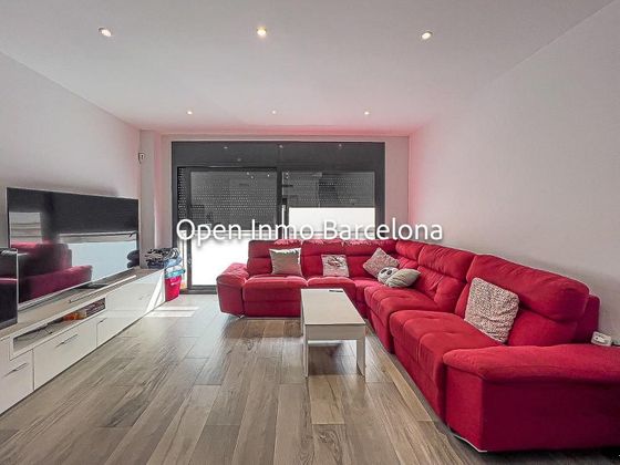 Foto 1 de Casa en venda a calle De Sant Onofre de 4 habitacions amb terrassa i garatge