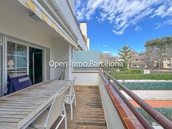 Foto 2 de Casa en venda a Barri del Mar - Ribes Roges de 4 habitacions amb terrassa i garatge