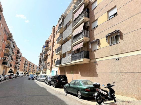 Foto 1 de Piso en venta en calle Andorra de 3 habitaciones con terraza y garaje