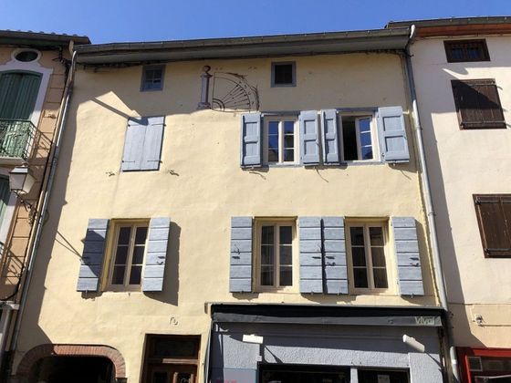 Foto 2 de Casa adossada en venda a Molló de 8 habitacions amb balcó i calefacció