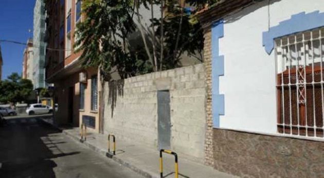 Foto 1 de Venta de terreno en calle Portazgo de 103 m²