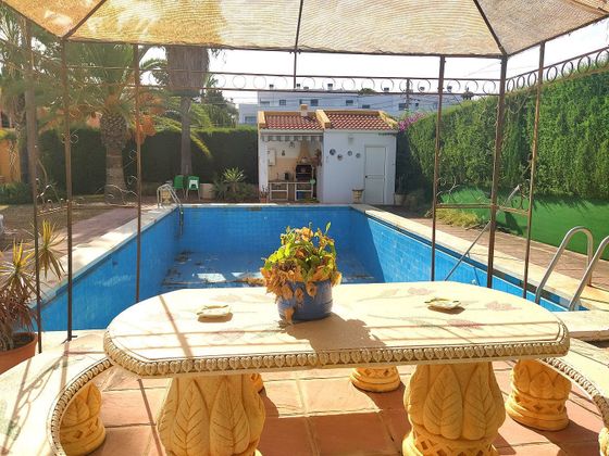 Foto 2 de Xalet en venda a Puerto de la Torre - Atabal de 8 habitacions amb terrassa i piscina