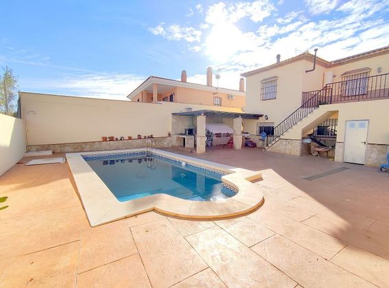 Foto 1 de Xalet en venda a Casabermeja de 8 habitacions amb terrassa i piscina