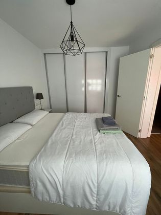 Foto 2 de Pis en venda a calle Conde de Mieres de 1 habitació amb terrassa i aire acondicionat