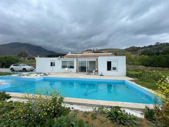 Foto 1 de Casa rural en venta en Zona Norte de 3 habitaciones con piscina y jardín